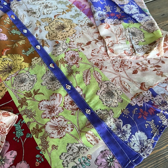 Johnny Was Cosmo Lauren Button-Down Shirt - Picture 10 of 11